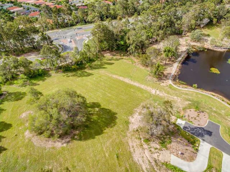 Photo - 27 Crane Place Jabiru Park, Mudgeeraba QLD 4213 - Image 3