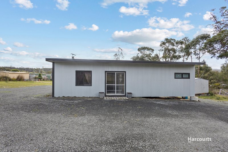 Photo - 27 Cray Point Parade, Eggs And Bacon Bay TAS 7112 - Image 2