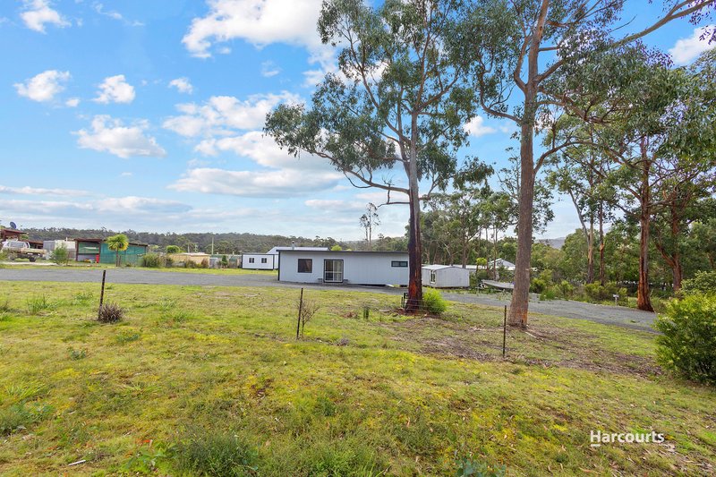 Photo - 27 Cray Point Parade, Eggs And Bacon Bay TAS 7112 - Image 16