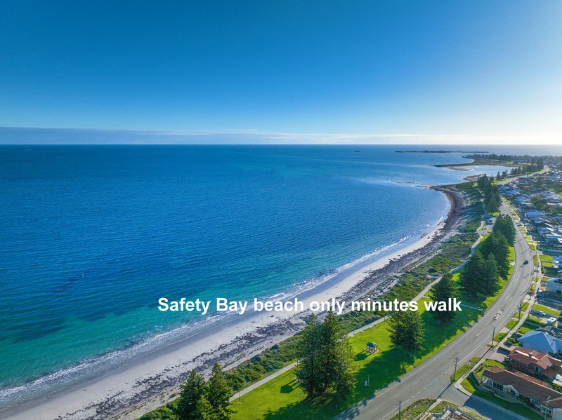 Photo - 27 Cruise Road, Safety Bay WA 6169 - Image 19