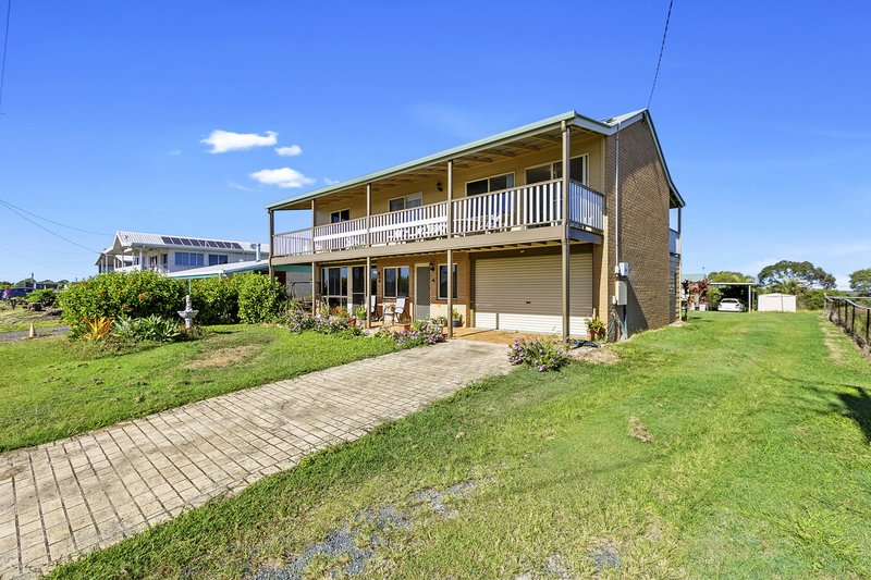 27 Curlew Terrace, River Heads QLD 4655