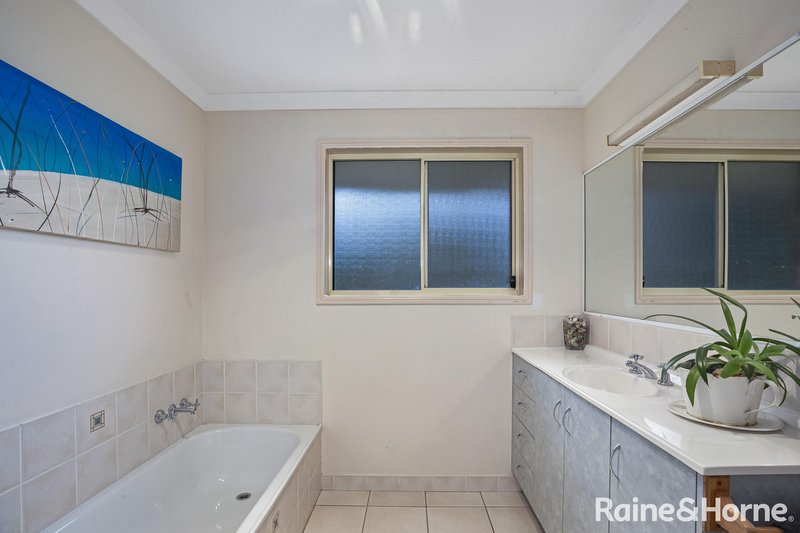 Photo - 27 Curry Court, Cooroy QLD 4563 - Image 14