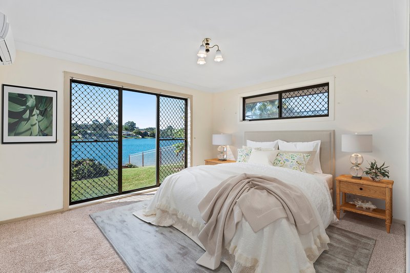 Photo - 27 Cyclades Crescent, Currumbin Waters QLD 4223 - Image 8