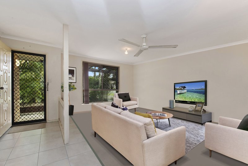 Photo - 27 Cypress Street, Kuluin QLD 4558 - Image 3