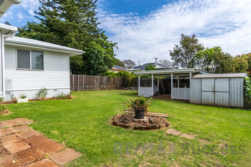 Photo - 27 Dalgleish Street, South Toowoomba QLD 4350 - Image 9