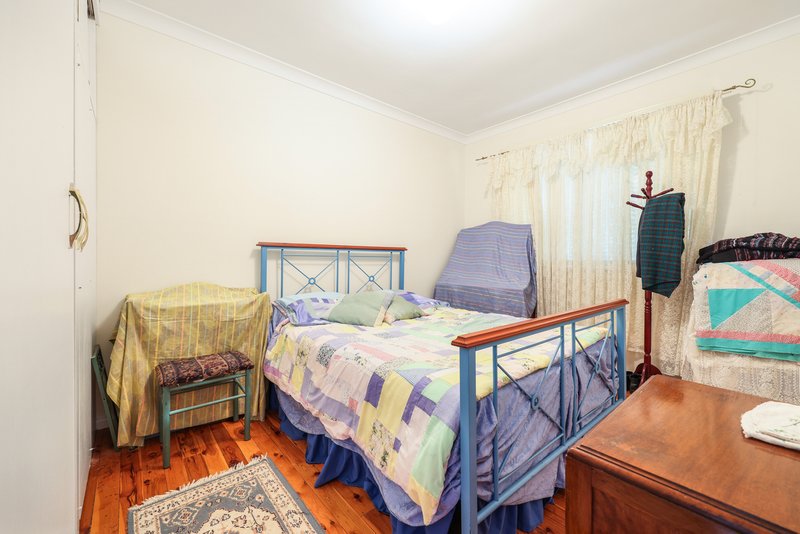 Photo - 27 David Street, Tamworth NSW 2340 - Image 4