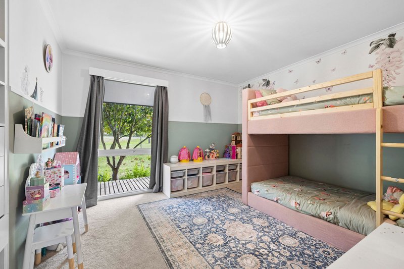 Photo - 27 Davy Street, Taradale VIC 3447 - Image 11