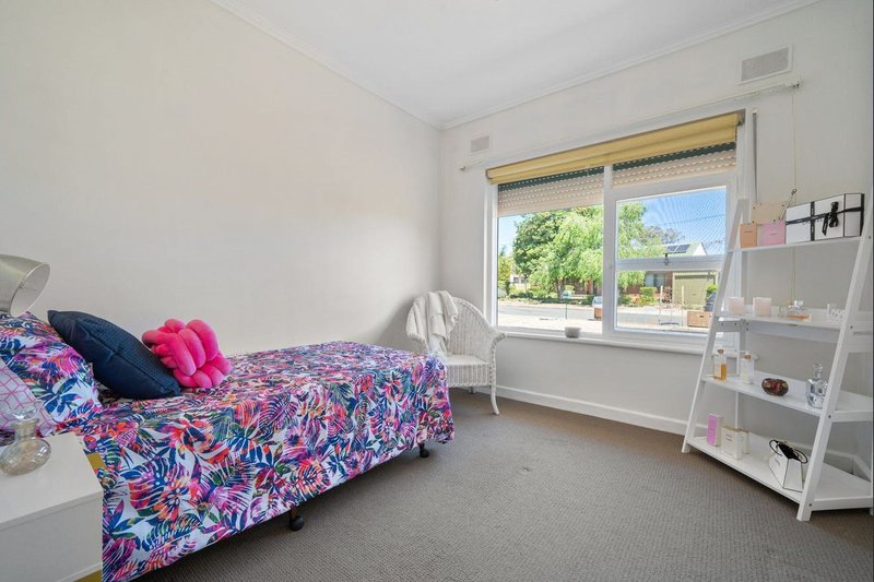 Photo - 27 Deepdene Avenue, Mitchell Park SA 5043 - Image 9