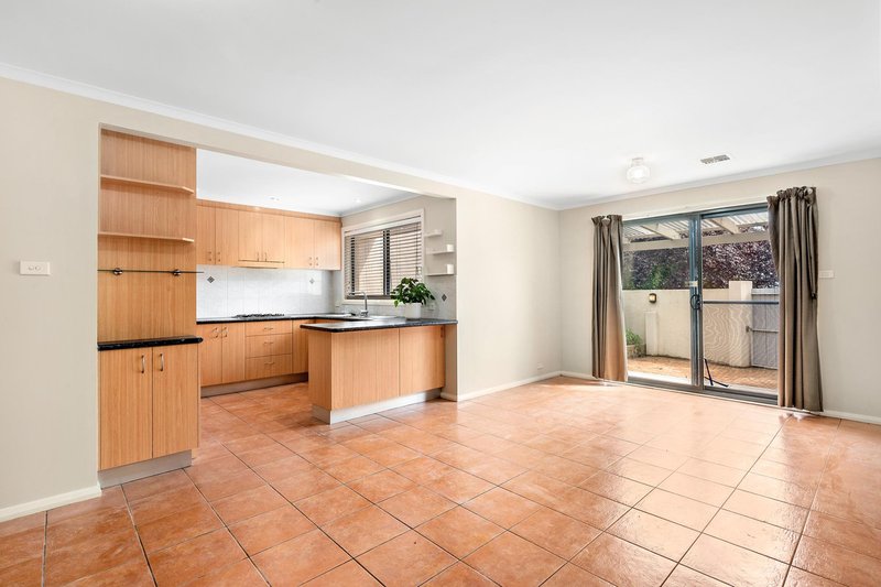 Photo - 27 Domain Street, Palmerston ACT 2913 - Image 2