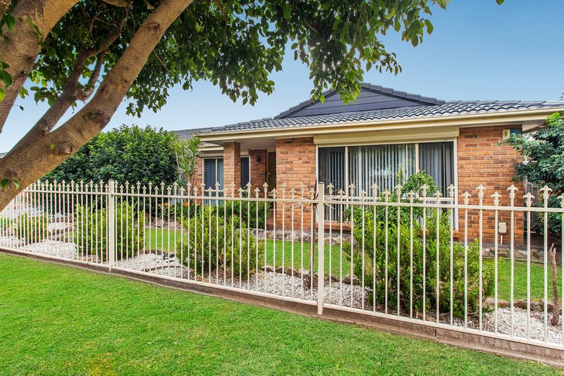 27 Doncaster Avenue, Casula NSW 2170