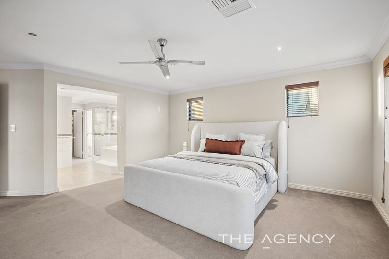 Photo - 27 Drummonds Approach, Secret Harbour WA 6173 - Image 17