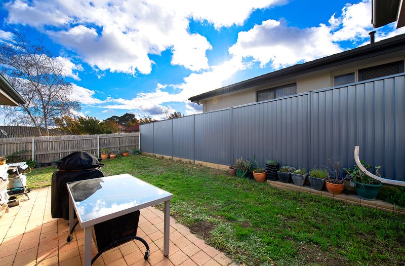 Photo - 27 Dulverton Street, Amaroo ACT 2914 - Image 16