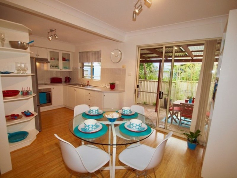 Photo - 2/7 Duncan Street, Huskisson NSW 2540 - Image 3