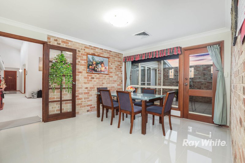 Photo - 27 Duncraig Drive, Kellyville NSW 2155 - Image 2