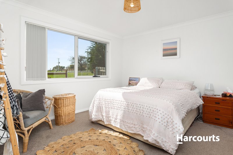 Photo - 27 East Church Street, Deloraine TAS 7304 - Image 12