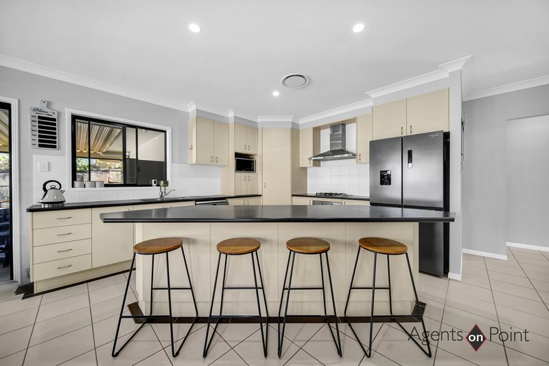 Photo - 27 Ebony Crescent, Redland Bay QLD 4165 - Image 3