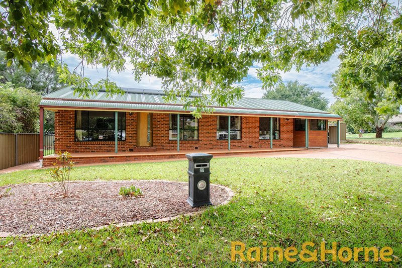 Photo - 27 Eden Park Avenue, Dubbo NSW 2830 - Image 13