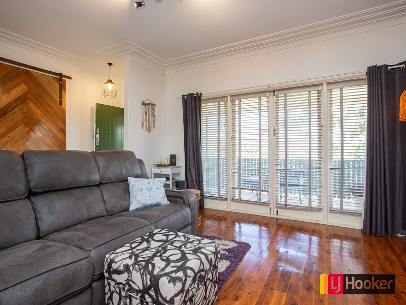 Photo - 27 Edgeroy Street, South Tamworth NSW 2340 - Image 7