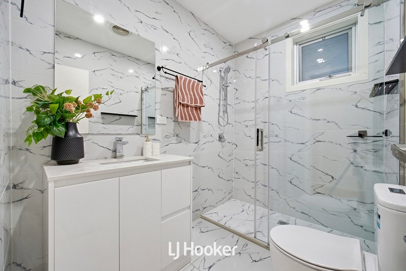 Photo - 27 Edinborough Street, Hallam VIC 3803 - Image 11
