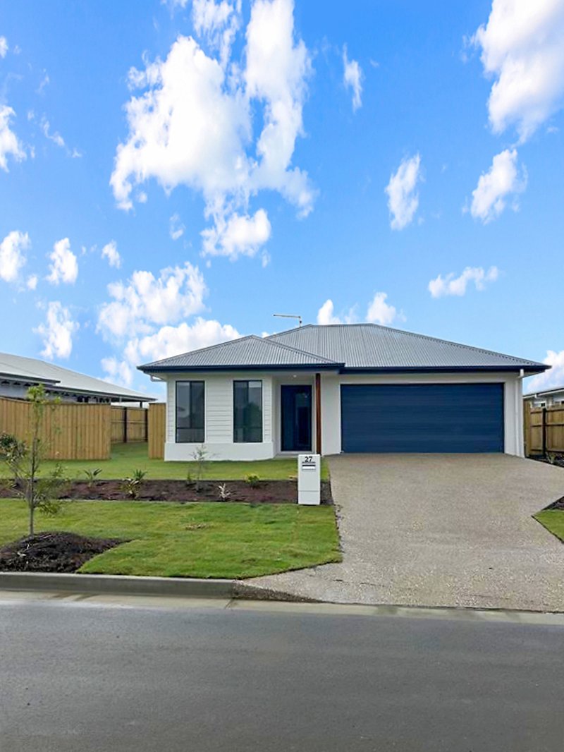 27 Edinburgh Crescent, Gleneagle QLD 4285