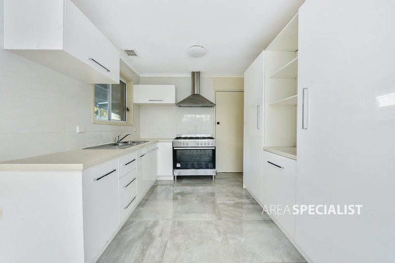 Photo - 27 Eldo Street, Keysborough VIC 3173 - Image 3