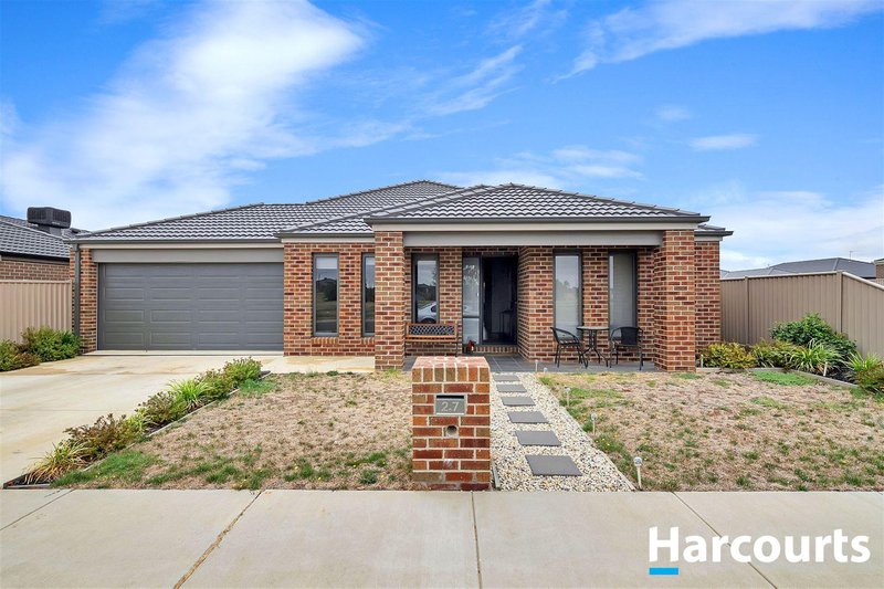 27 Elegante Road, Winter Valley VIC 3358