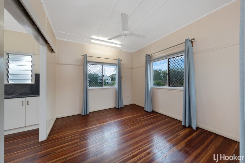 Photo - 27 Elizabeth Street, Allenstown QLD 4700 - Image 4