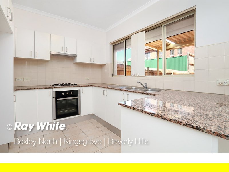 Photo - 27 Elizabeth Street, Kingsgrove NSW 2208 - Image 2