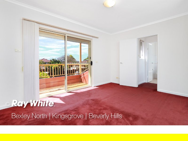 Photo - 27 Elizabeth Street, Kingsgrove NSW 2208 - Image 6