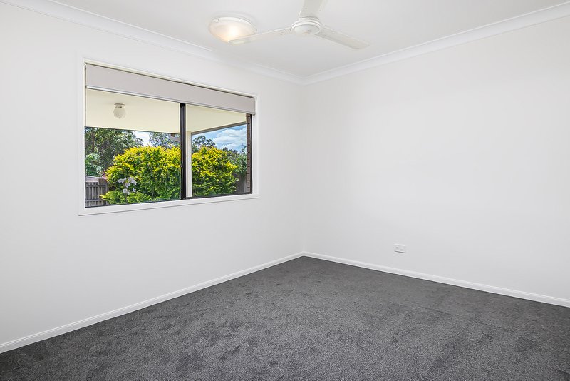 Photo - 27 Ellen Circuit, Springfield Lakes QLD 4300 - Image 8