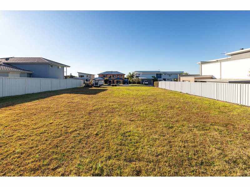Photo - 27 Emerald Drive, Diamond Beach NSW 2430 - Image 2