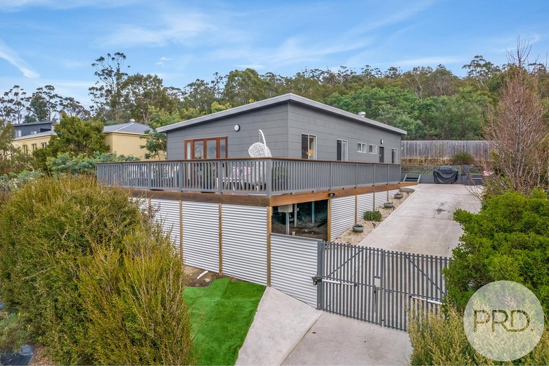 27 Emmaline Court, Rokeby TAS 7019