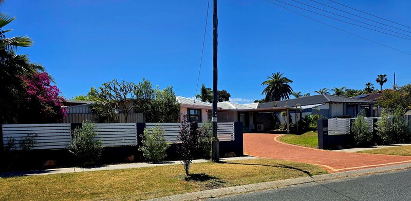 Photo - 27 Emperor Avenue, Beldon WA 6027 - Image 1