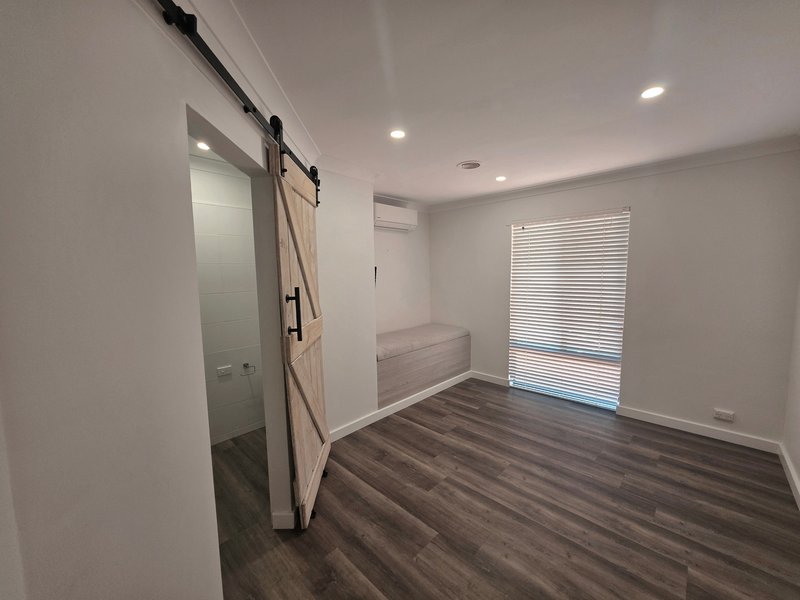 Photo - 27 Emperor Avenue, Beldon WA 6027 - Image 10