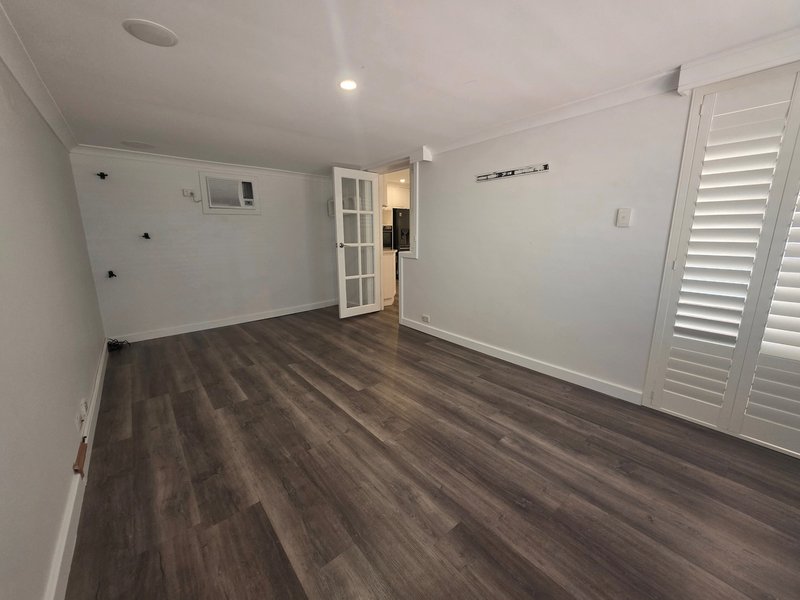 Photo - 27 Emperor Avenue, Beldon WA 6027 - Image 15