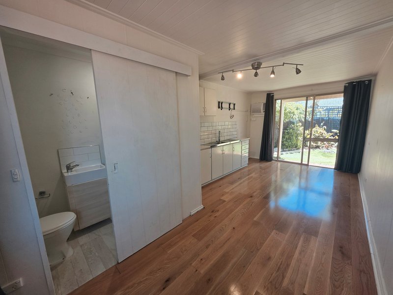 Photo - 27 Emperor Avenue, Beldon WA 6027 - Image 17