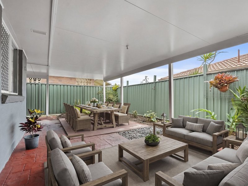 Photo - 27 Emu Walk, Bongaree QLD 4507 - Image 5