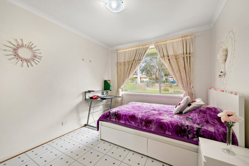 Photo - 27 Endeavour Close, Woodrising NSW 2284 - Image 13