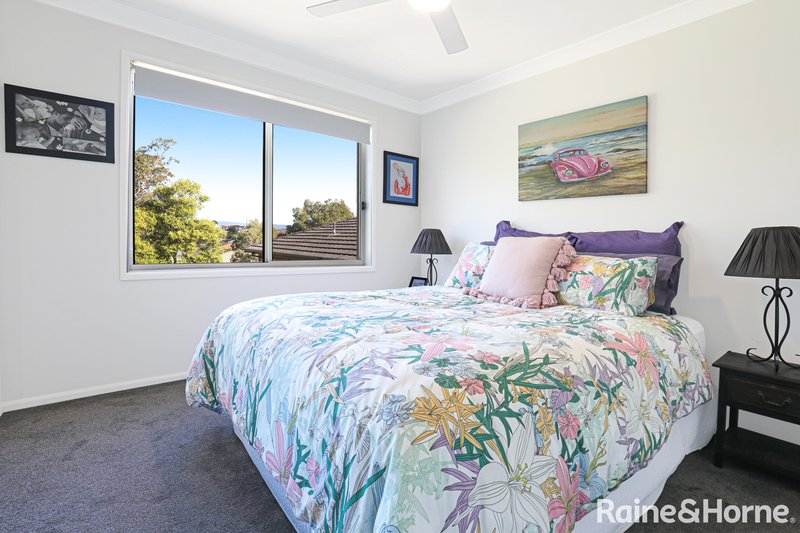 Photo - 27 Eucumbene Avenue, Flinders NSW 2529 - Image 11