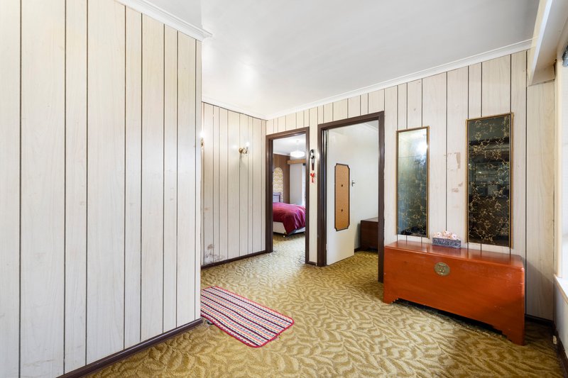 Photo - 27 Eunice Drive, Cheltenham VIC 3192 - Image 8