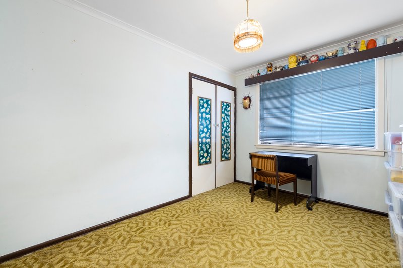 Photo - 27 Eunice Drive, Cheltenham VIC 3192 - Image 9