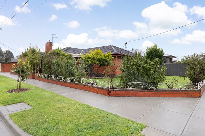 Photo - 27 Eunice Drive, Cheltenham VIC 3192 - Image 21