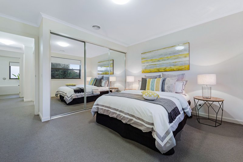 Photo - 27 Excelsior Circuit, Mulgrave VIC 3170 - Image 6