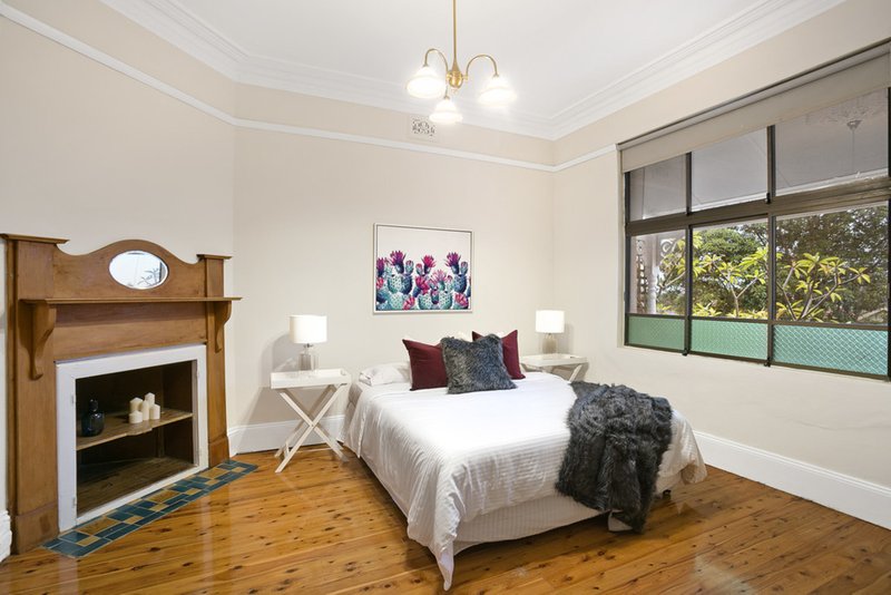 Photo - 27 Excelsior Parade, Marrickville NSW 2204 - Image 4