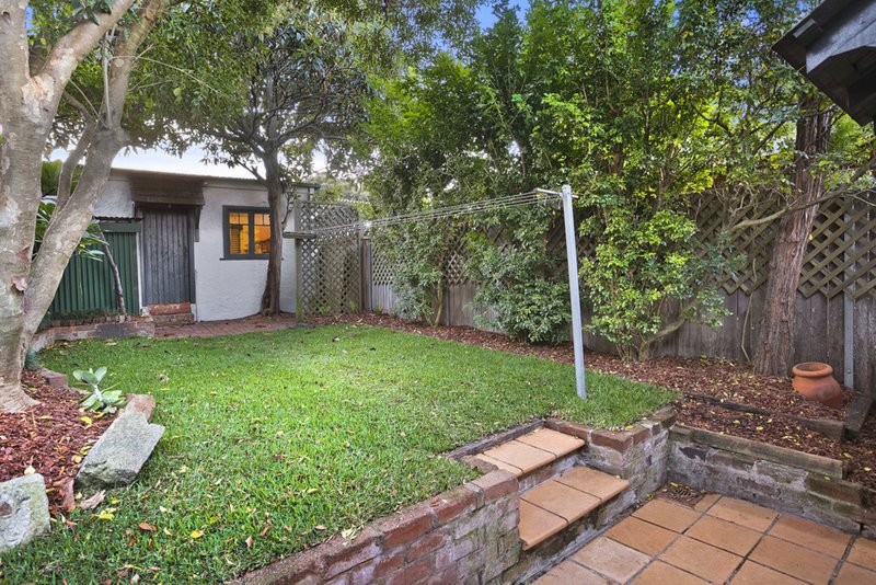 Photo - 27 Excelsior Parade, Marrickville NSW 2204 - Image 7