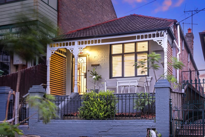 27 Excelsior Parade, Marrickville NSW 2204