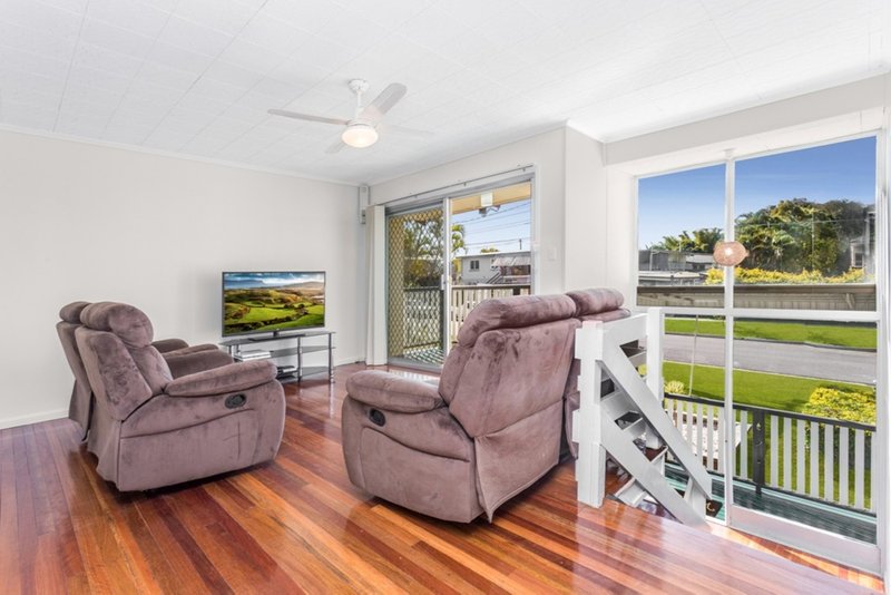 Photo - 27 Fahey Street, Zillmere QLD 4034 - Image 5