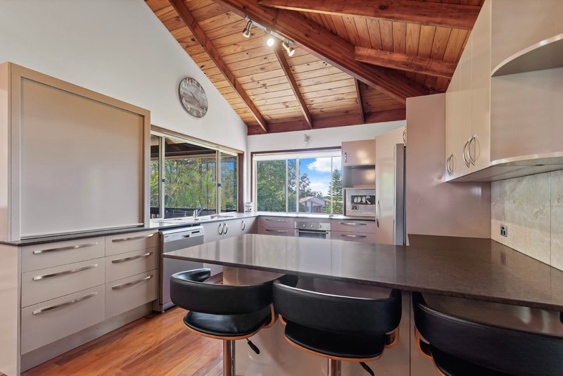 Photo - 27 Fairview Close, Bli Bli QLD 4560 - Image 8