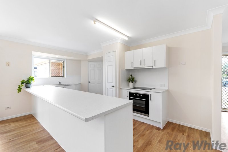 Photo - 27 Fern Street, Deception Bay QLD 4508 - Image 2