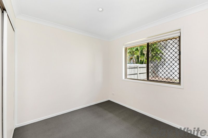 Photo - 27 Fern Street, Deception Bay QLD 4508 - Image 8